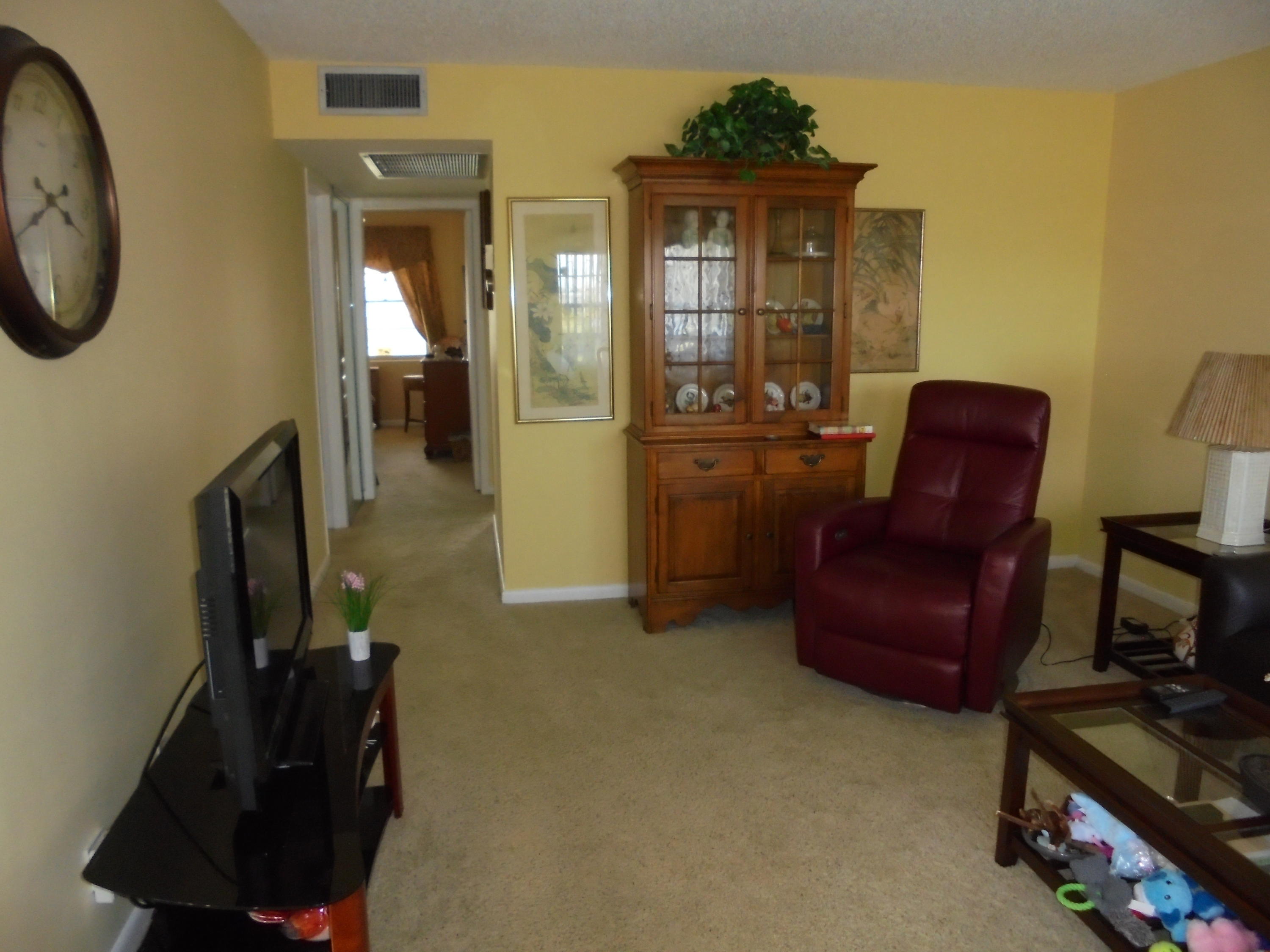 351 Dorset I Boca Raton, FL 33434 - Photo 7 of 22 351 Dorset I 002