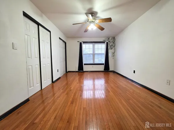 $2,600 | 86 Almond Drive, Somerset, NJ 08873