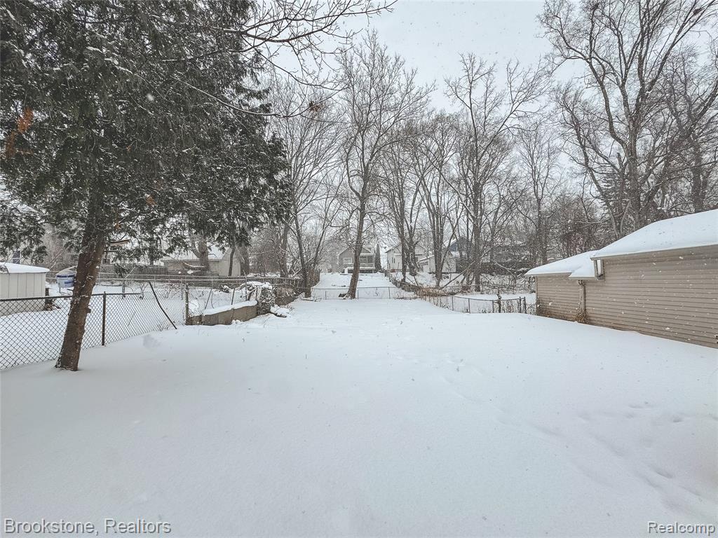 202 West Rundell Street Pontiac, MI 48342 - Photo 27 of 27