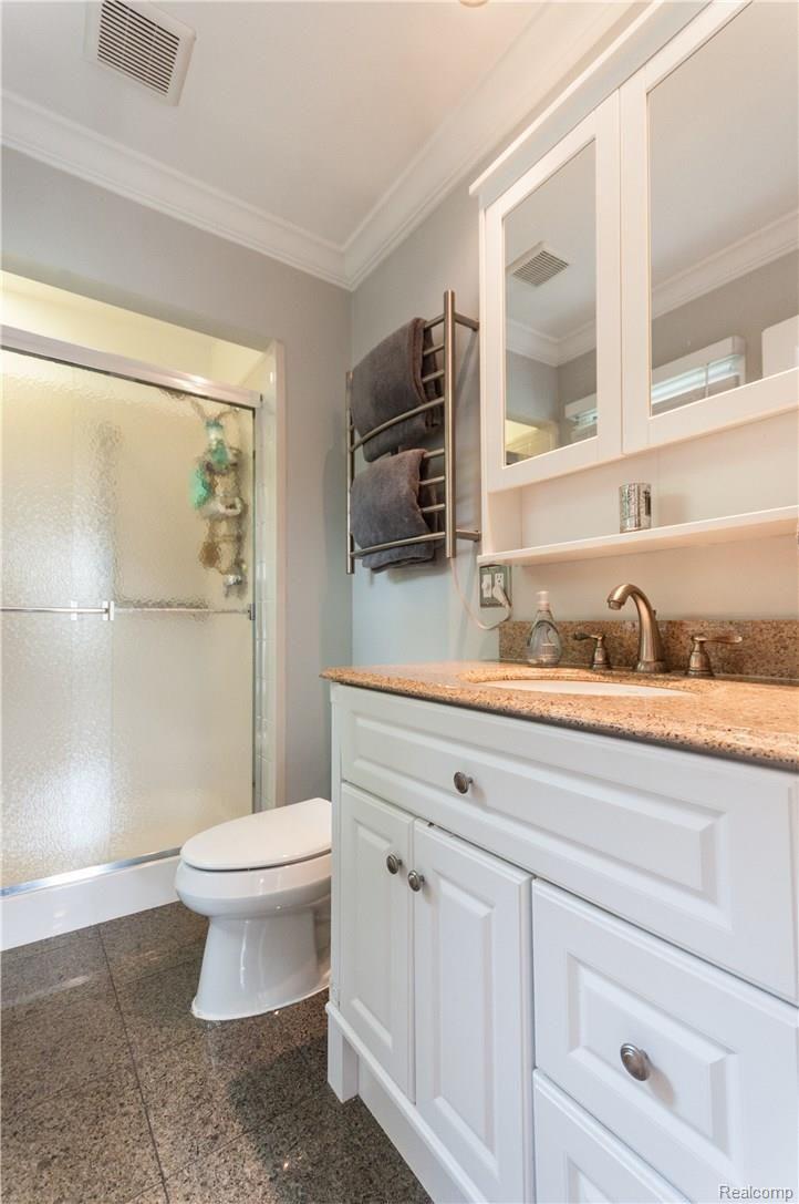 1107 Hackberry Circle Rochester, MI 48309 - Photo 21 of 30 Hackberry-13.jpg