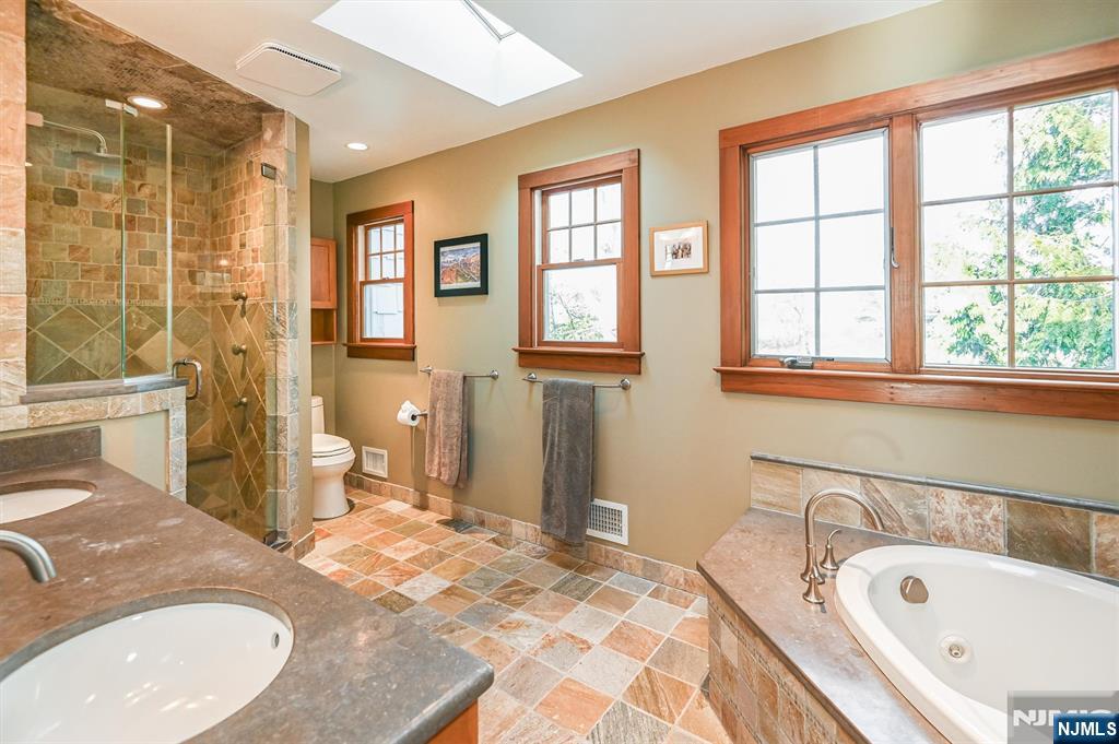 65 Plymouth Road Glen Rock, NJ 07452 - Photo 23 of 50