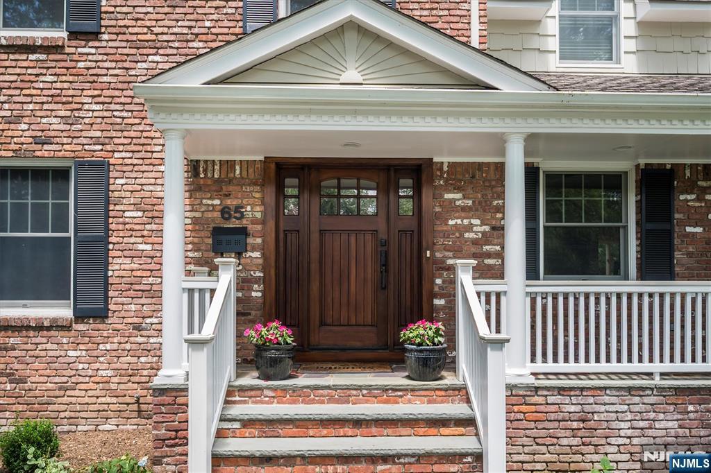 65 Plymouth Road Glen Rock, NJ 07452 - Photo 3 of 50