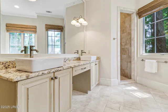 $884,000 | 45 Manchester Court, Bluffton, SC 29910