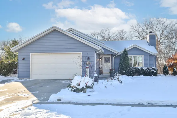 W213N16501 Glen Brooke Drive, Jackson, WI 53037
