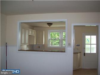 144 South Fellowship Road Maple Shade, NJ 08052 - Photo 6 of 12 Gallery Image 6