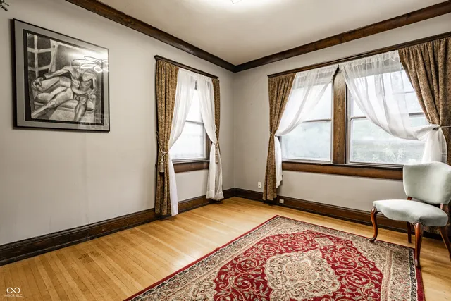 $535,000 | 675 Woodruff Pl W Drive, Indianapolis, IN 46201