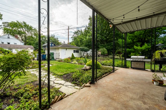 $535,000 | 675 Woodruff Pl W Drive, Indianapolis, IN 46201