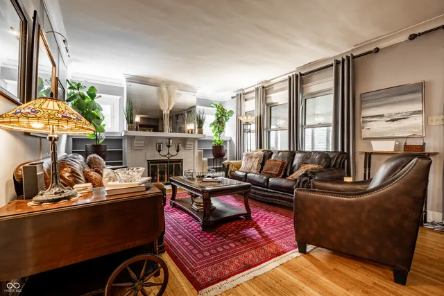 $535,000 | 675 Woodruff Pl W Drive, Indianapolis, IN 46201