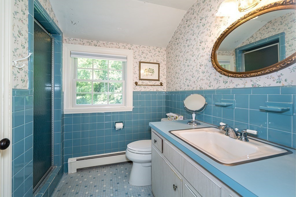 25 Valley Road Dover, MA 02030 - Photo 19 of 26 Gallery Image 19