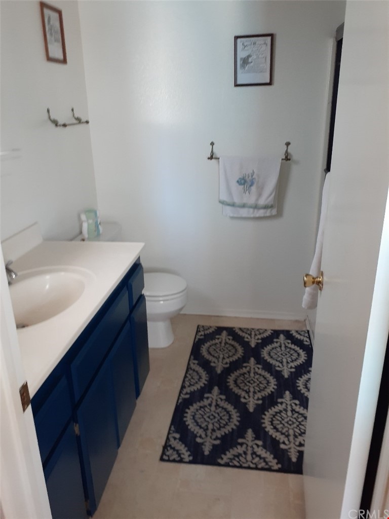 413 Ocean Avenue Seal Beach, CA 90740 - Photo 17 of 20