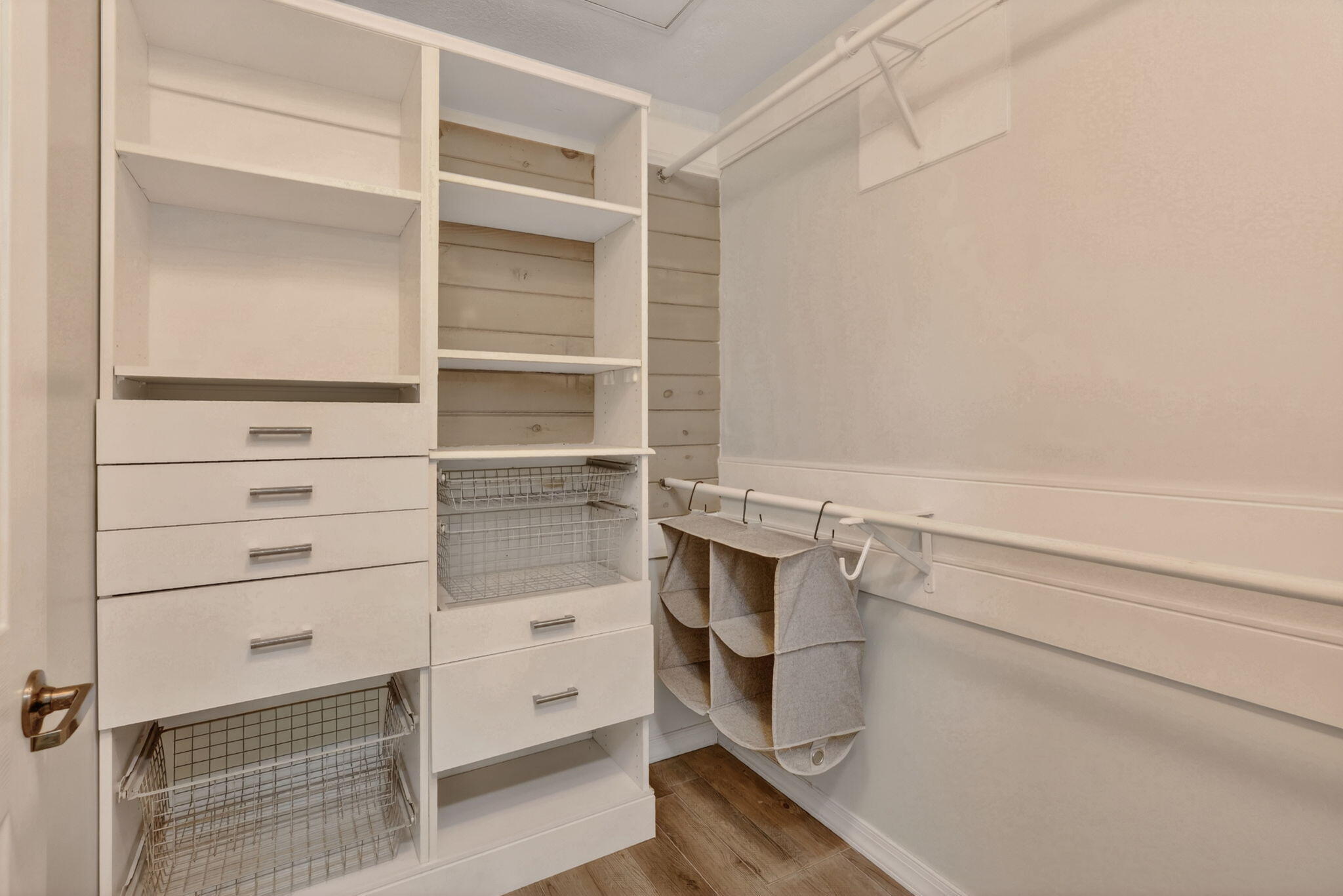 1679 Southeast Pomeroy Street, Unit 21 Stuart, FL 34997 - Photo 24 of 36 26-web-or-mls-5P1A3345