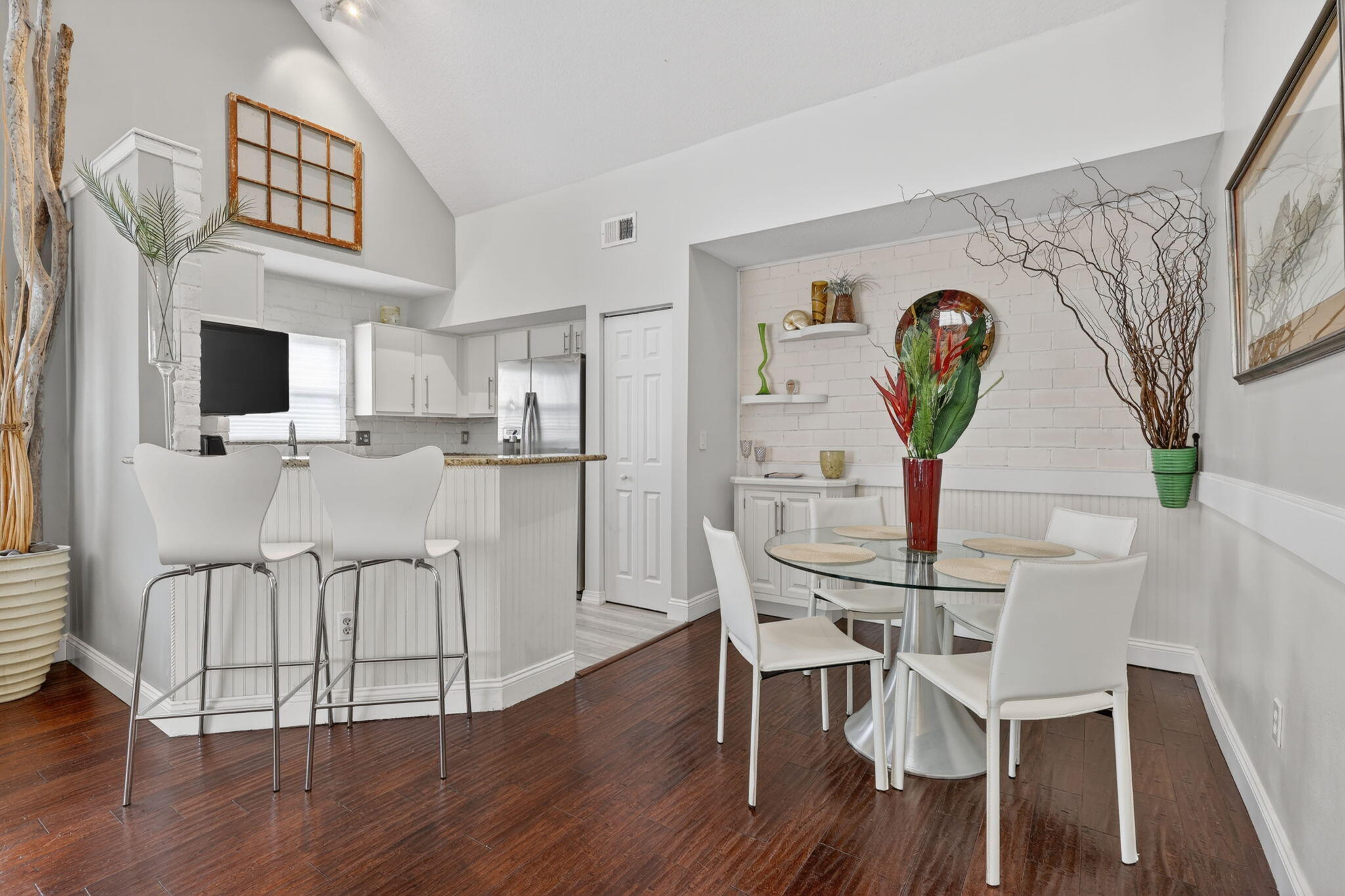 1679 Southeast Pomeroy Street, Unit 21 Stuart, FL 34997 - Photo 5 of 36 7-web-or-mls-5P1A3236