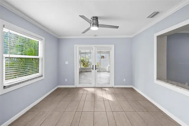 $2,650 | 7499 Oak Street Northeast, St. Petersburg, FL 33702