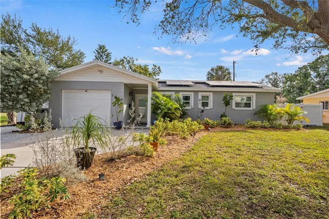 $2,650 | 7499 Oak Street Northeast, St. Petersburg, FL 33702