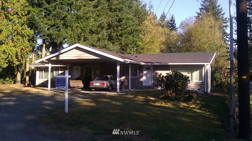 2717 Gibson Road, Unit AB Everett, WA 98204 - Photo 1 of 1 Gallery Image 1