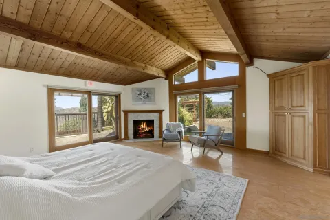$2,700,000 | 1226 Vía Del Cerro, Vista, CA 92084