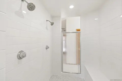 $2,700,000 | 1226 Vía Del Cerro, Vista, CA 92084