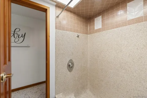 $2,700,000 | 1226 Vía Del Cerro, Vista, CA 92084