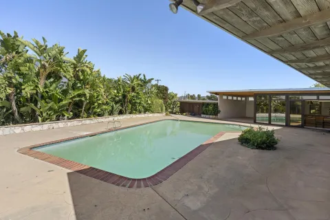 $2,700,000 | 1226 Vía Del Cerro, Vista, CA 92084