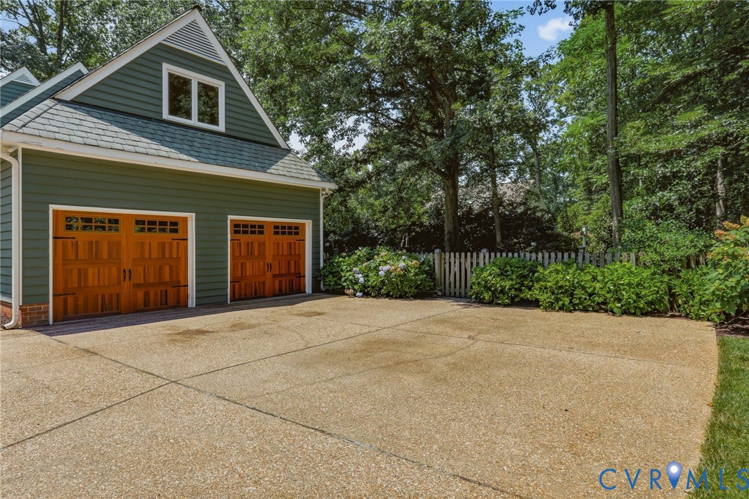 2320 Castle Hill Road Midlothian, VA 23113 - Photo 4 of 58