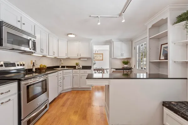 $649,000 | 12 South Acton Road, Stow, MA 01775