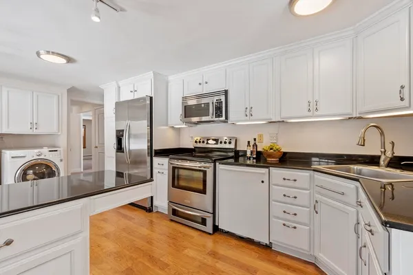 $649,000 | 12 South Acton Road, Stow, MA 01775