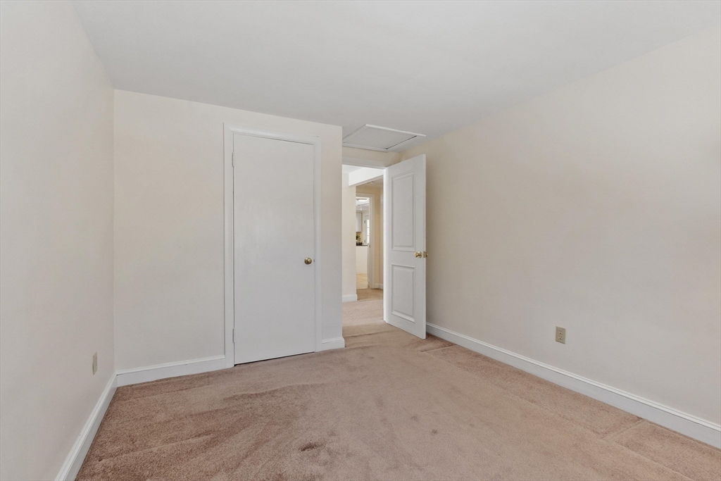 12 South Acton Road Stow, MA 01775 - Photo 20 of 41