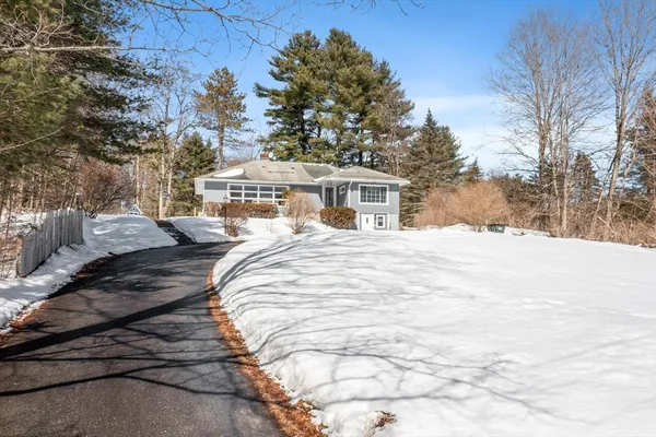 $649,000 | 12 South Acton Road, Stow, MA 01775