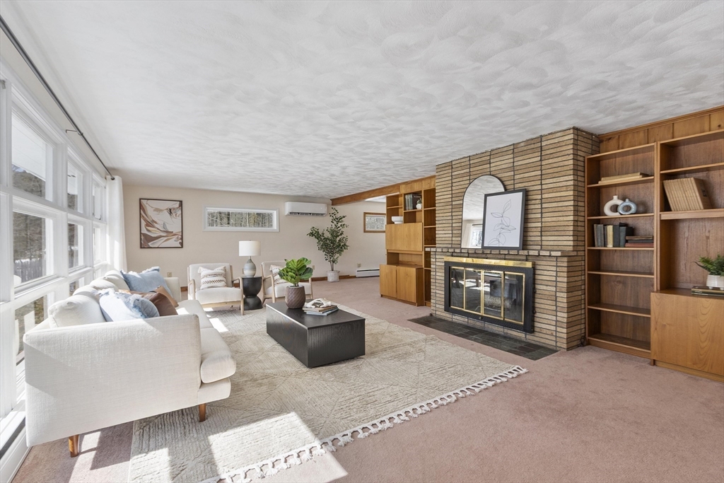 12 South Acton Road Stow, MA 01775 - Photo 6 of 41