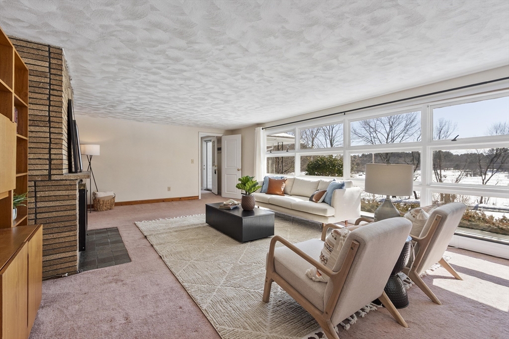 12 South Acton Road Stow, MA 01775 - Photo 8 of 41