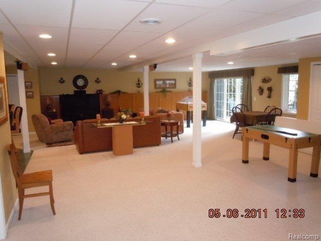 345 Wyngate Drive Rochester, MI 48307 - Photo 19 of 25 Walk Out Basement