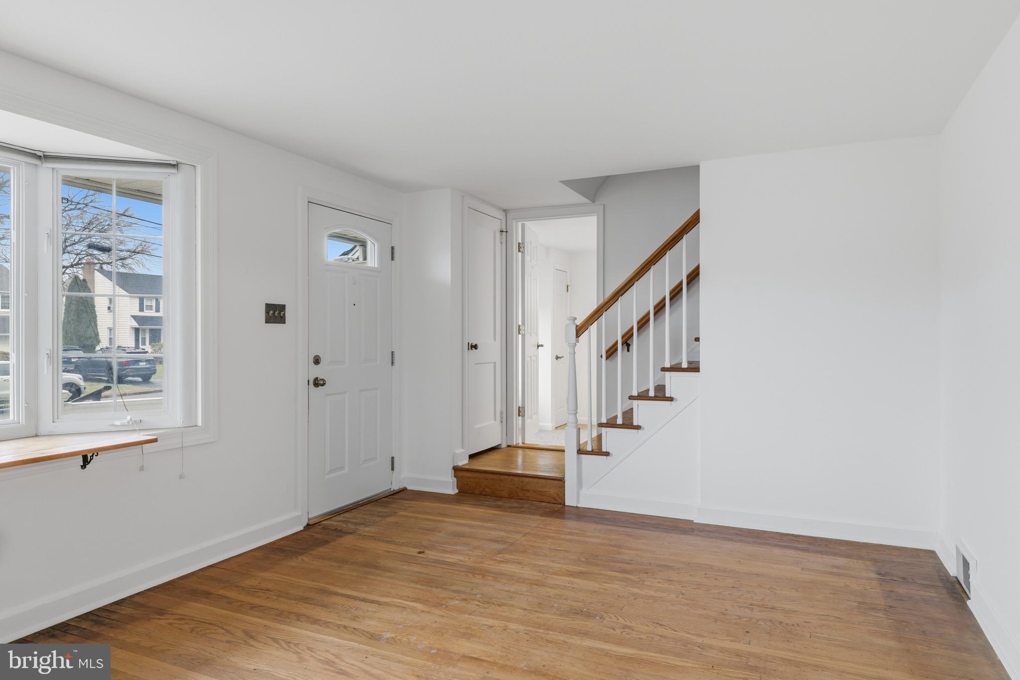 134 Spring Avenue Hatboro, PA 19040 - Photo 5 of 31