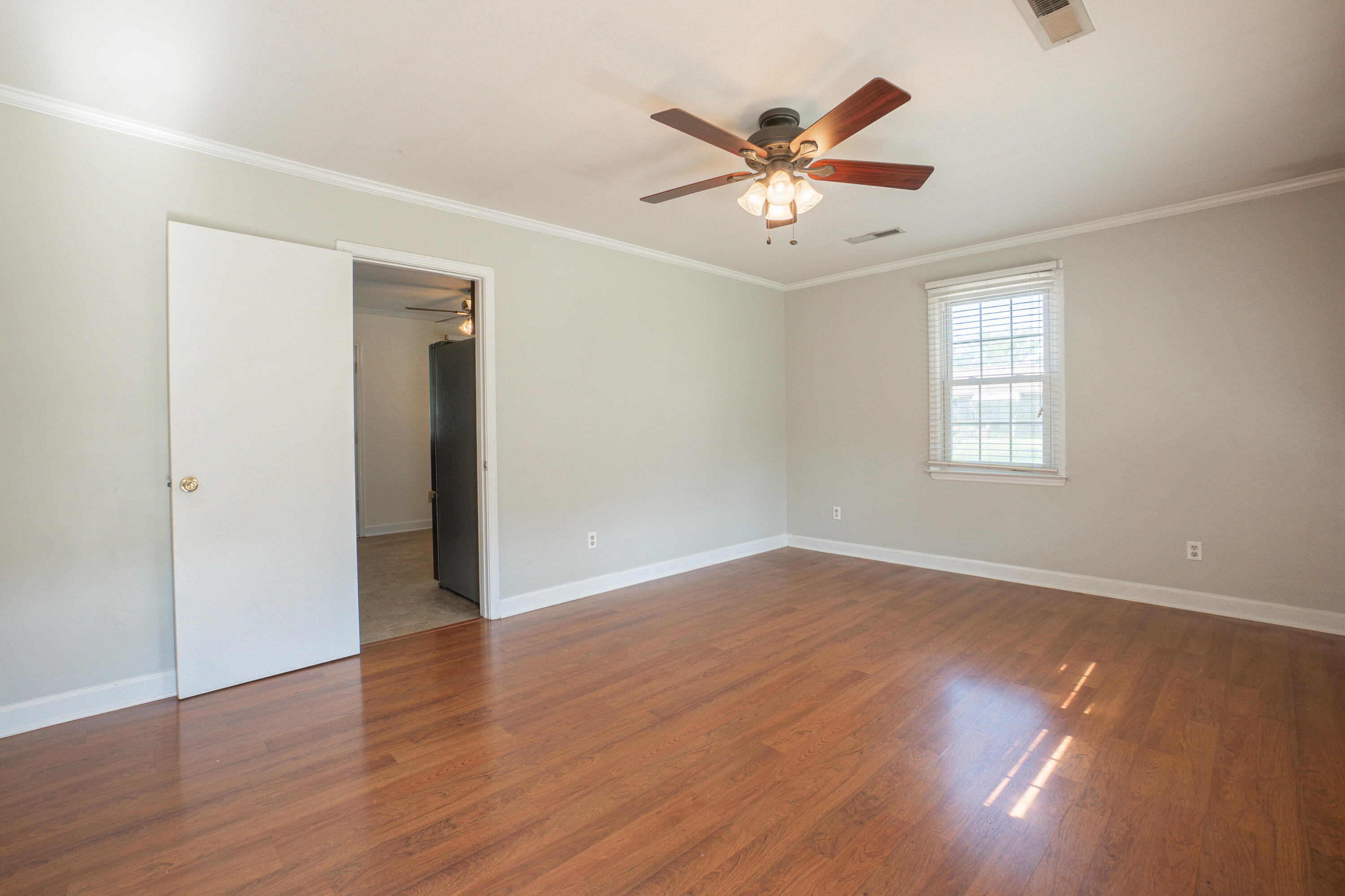 73 Harrell Street Sumter, SC 29150 - Photo 5 of 31 DSC00583-HDR
