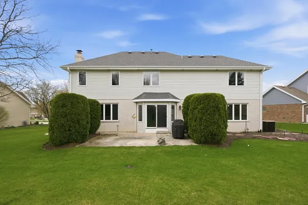 $499,900 | 572 Bishops Gate, New Lenox, IL 60451