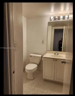 $2,100 | 19390 Collins Avenue, Unit 904, Sunny Isles Beach, FL 33160