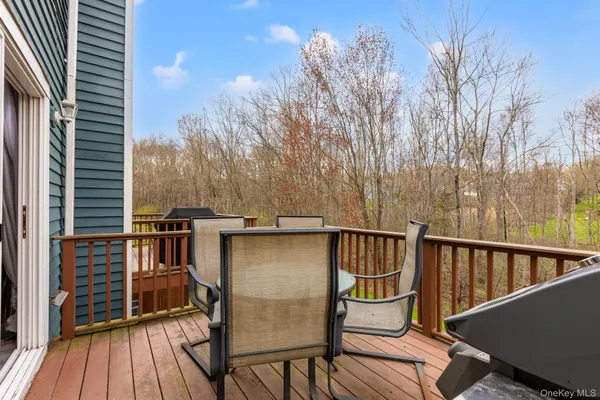 $3,300 | 702 Somerset Knoll, Brewster, NY 10509