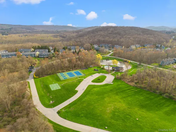$3,300 | 702 Somerset Knoll, Brewster, NY 10509