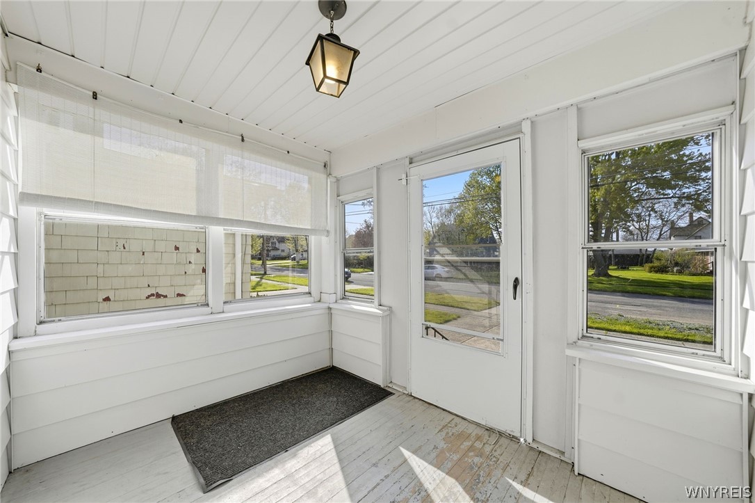 413 Adam Street Tonawanda, NY 14150 - Photo 5 of 50