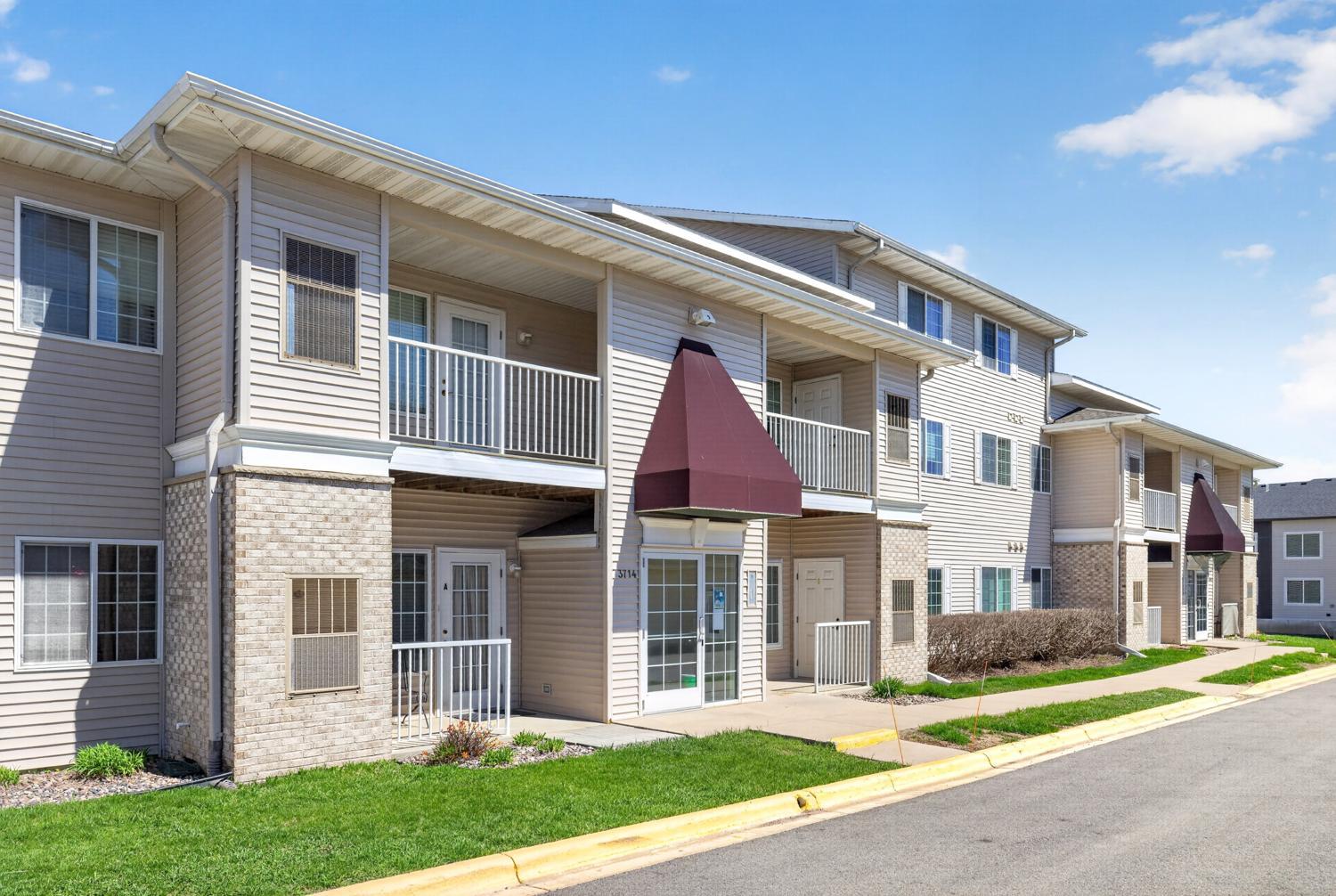 3714 9th Street Northwest, Unit B Rochester, MN 55901 - Photo 1 of 1 Gallery Image 1
