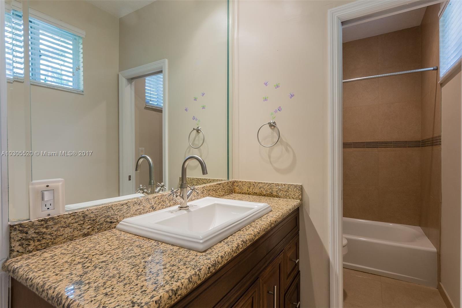 7430 Southwest 61st Street Miami, FL 33143 - Photo 16 of 21