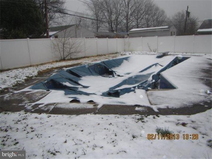 64 Gaping Rock Road Levittown, PA 19057 - Photo 20 of 22 Pool