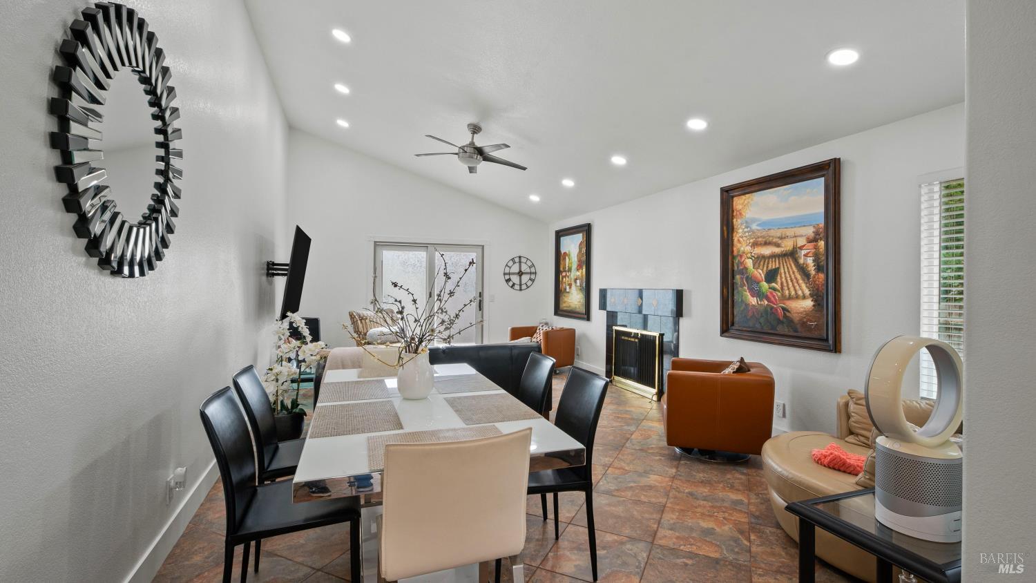 640 Elsa Drive Santa Rosa, CA 95407 - Photo 5 of 42