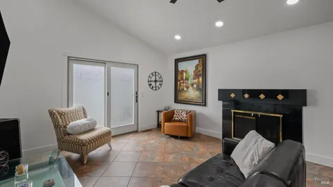 $699,000 | 640 Elsa Drive, Santa Rosa, CA 95407
