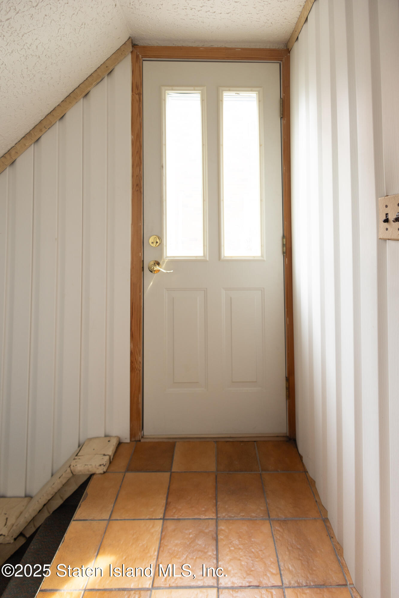 186 Raritan Avenue Staten Island, NY 10304 - Photo 26 of 51 6F1A1382