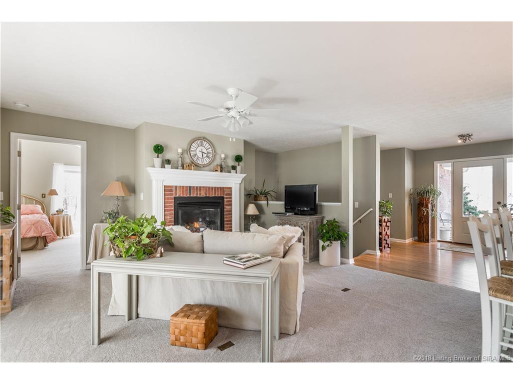 6670 Navilleton Road Floyds Knobs, IN 47119 - Photo 14 of 39 Gallery Image 14