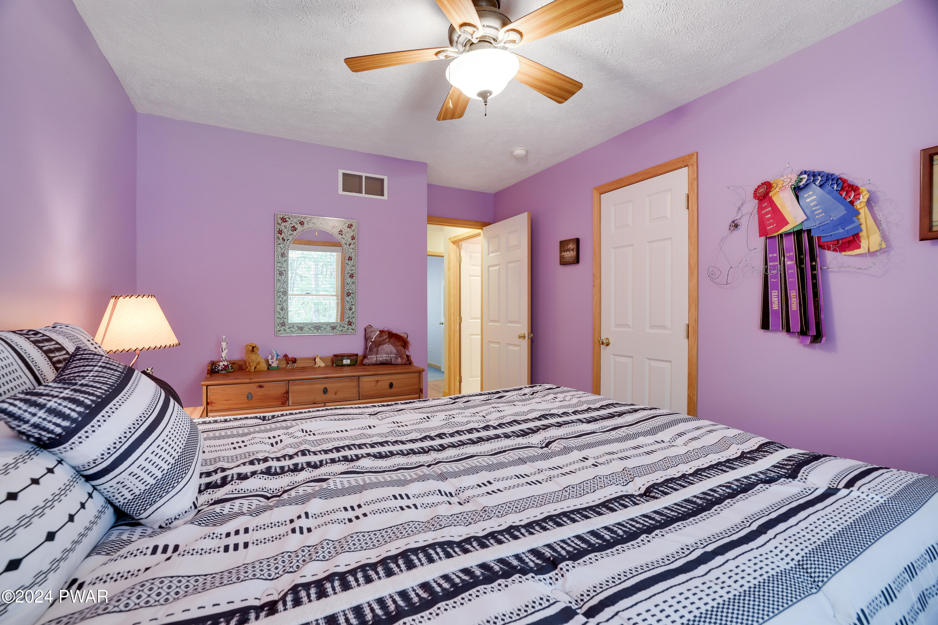 1379 Dewberry Drive Hawley, PA 18428 - Photo 34 of 57 RBR51475