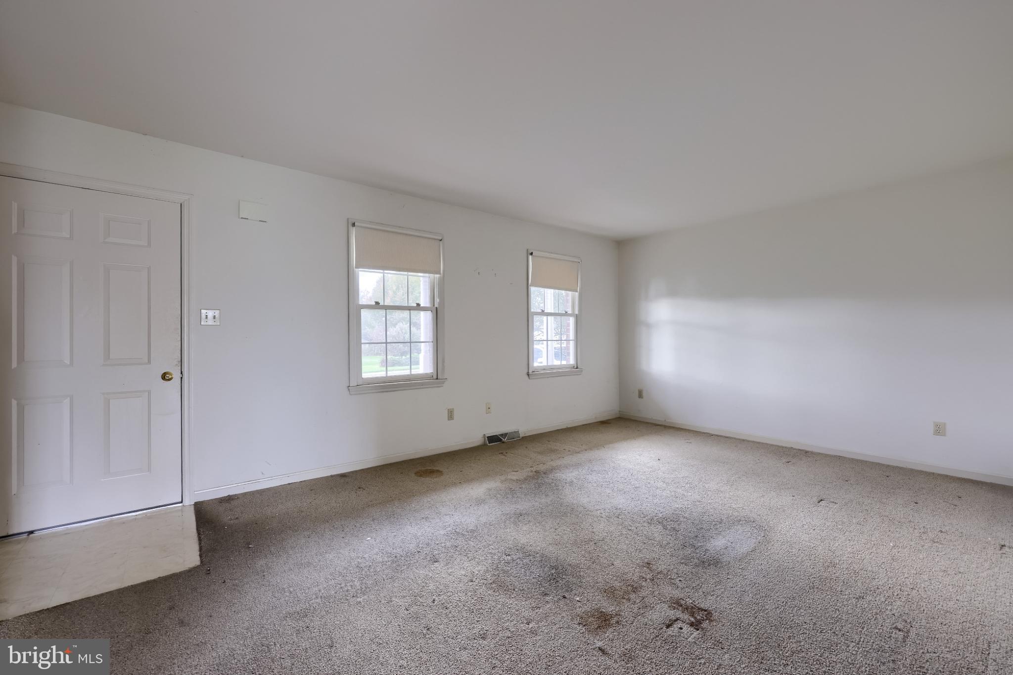 28 Brookview Drive Lititz, PA 17543 - Photo 13 of 31 an empty room with windows