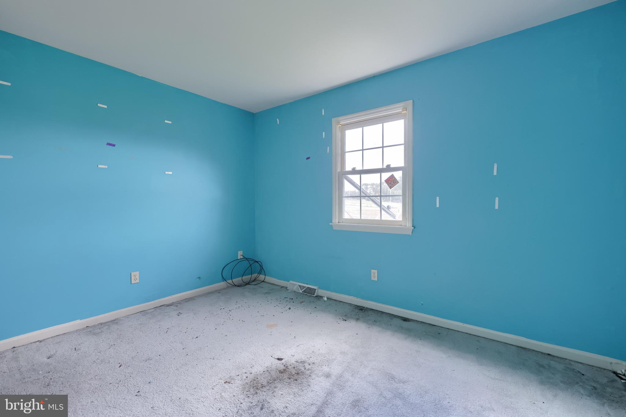 28 Brookview Drive Lititz, PA 17543 - Photo 26 of 31 an empty room with a window
