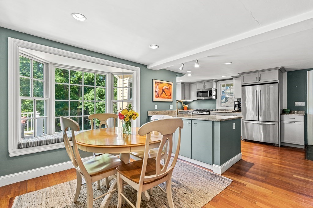 288 Mill Street Newton, MA 02460 - Photo 5 of 35