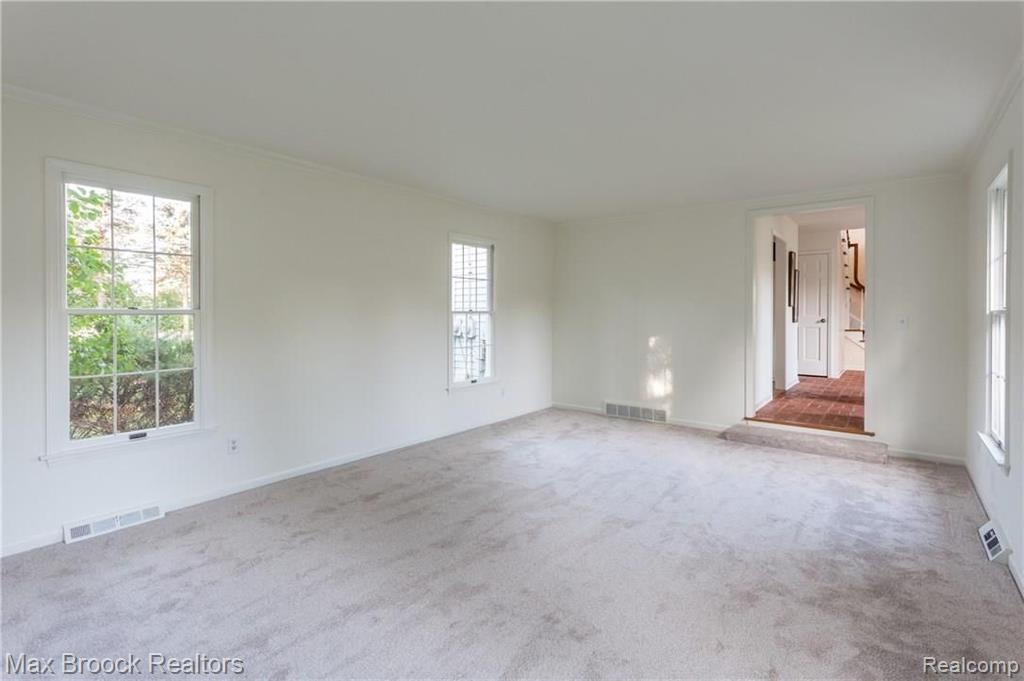 2372 Blockton Road Rochester Hills, MI 48306 - Photo 18 of 43
